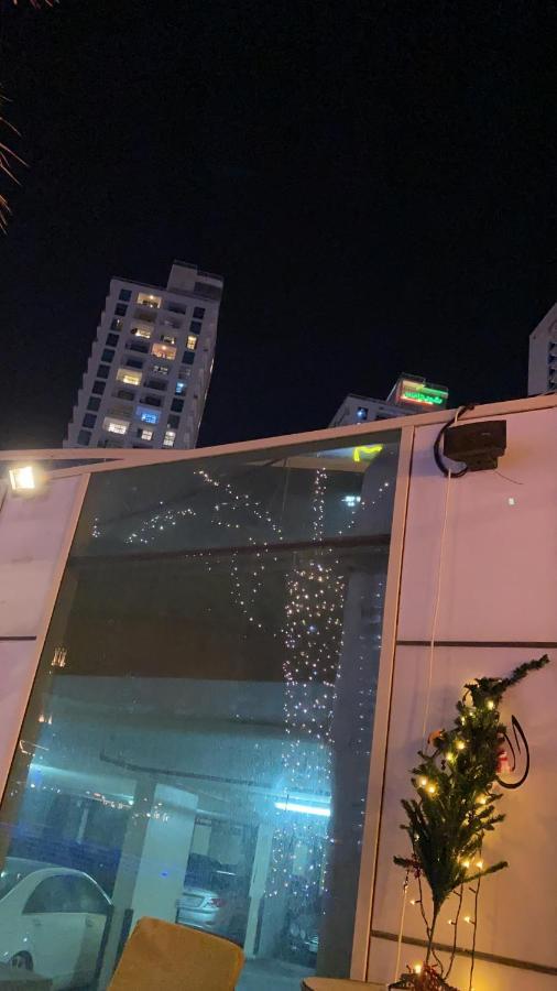 Luxury 1Br In Dubai Marina, Ask For July Full Month Offer Apartment Ngoại thất bức ảnh